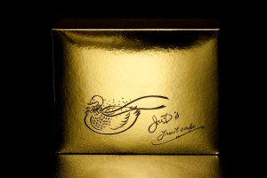 juds-fruitcake-gold