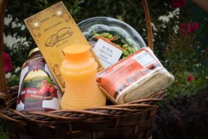 What to Include in Mother's Day Hampers for Your Foodie Mom