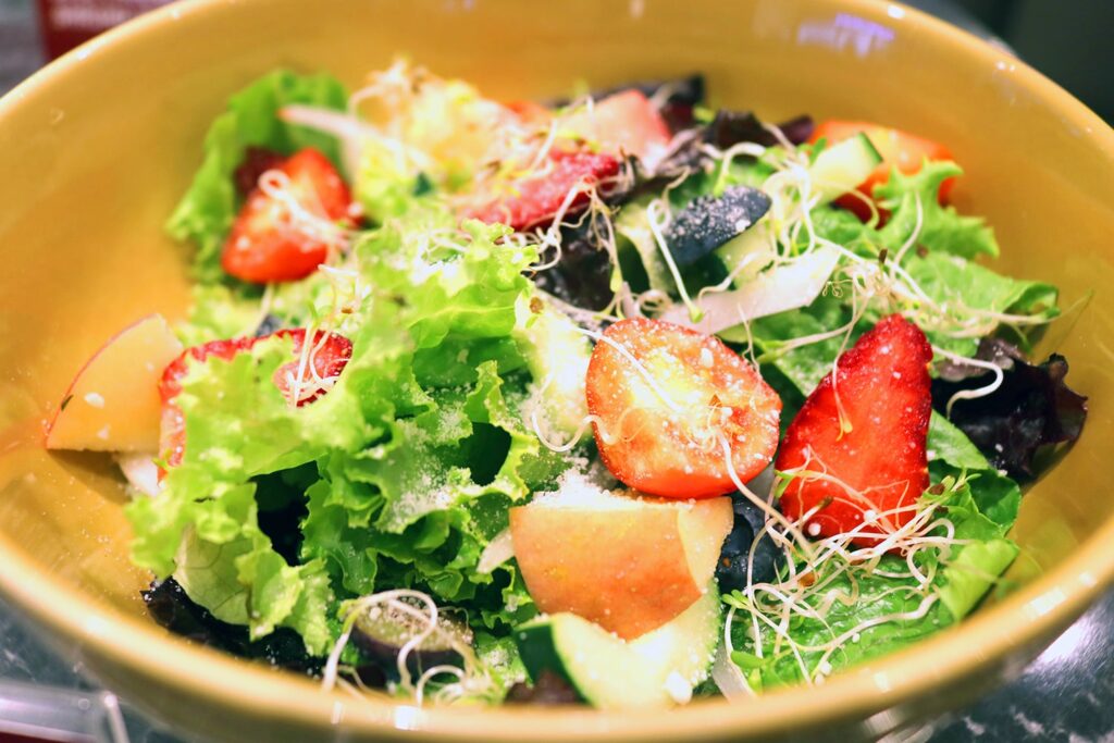 UCC Mentore Shangri-La (Mixed Berries Salad)